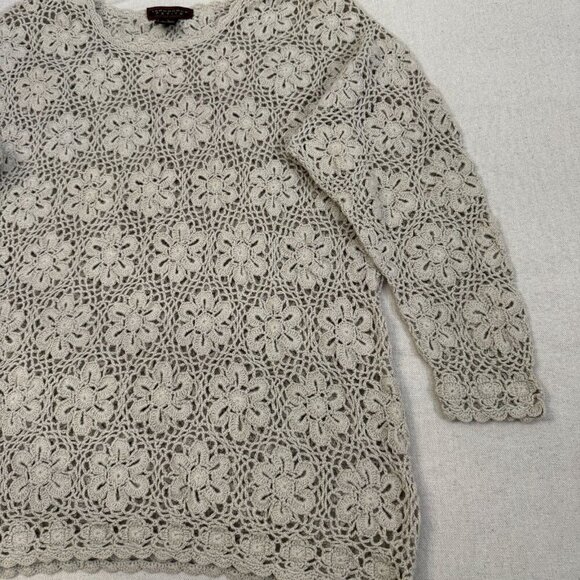 Yarnworks White & Gray Floral Crochet Long Sleeve Sweater Pullover Top L - Picture 6 of 11